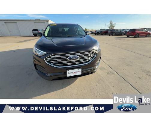 2020 Ford Edge SE