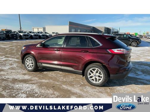 2022 Ford Edge SEL