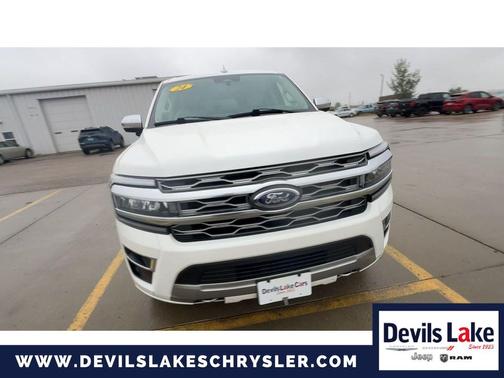 Star White Metallic Tri-Coat 2024 Ford Expedition Max Platinum