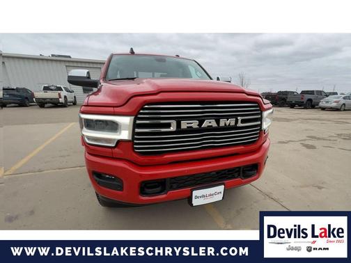 Flame Red Clearcoat 2022 RAM 2500 Laramie Crew Cab 4x4 6'4' Box