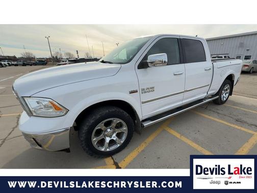 Bright White Clearcoat 2016 RAM 1500 Laramie
