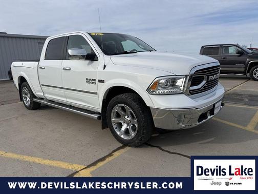 Bright White Clearcoat 2016 RAM 1500 Laramie