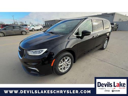 2025 Chrysler Pacifica L