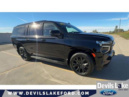 Black 2024 Chevrolet Suburban RST