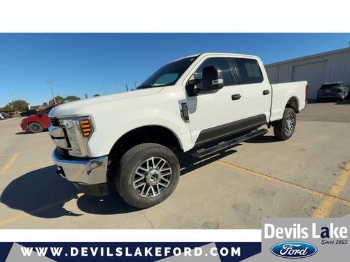 Oxford White 2019 Ford F-250 XLT