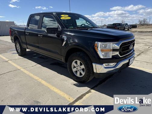 Agate Black Metallic 2022 Ford F-150 XLT Truck
