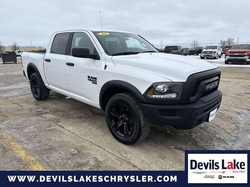 2024 RAM 1500 Classic Warlock Crew Cab 4x4 5'7' Box