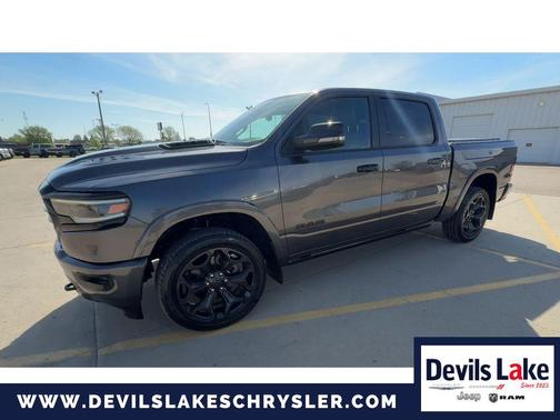 Granite Crystal Metallic Clearcoat 2023 RAM 1500 Limited