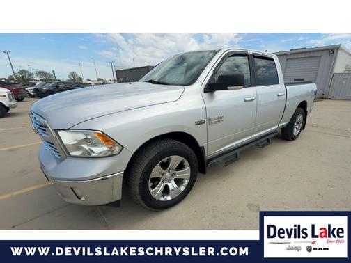 Bright Silver Metallic Clearcoat 2017 RAM 1500 Big Horn