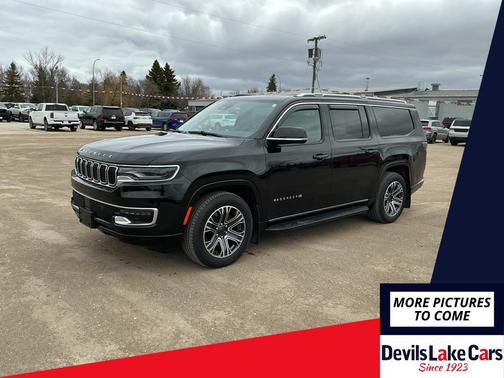 Diamond Black Crystal Pearlcoat 2024 Jeep Wagoneer L Series I 4x4