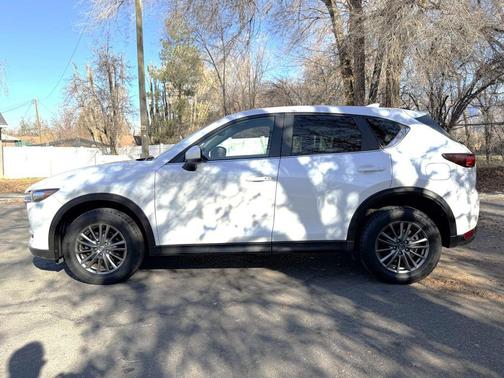 2017 Mazda CX-5 Sport