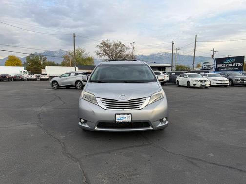 2015 Toyota Sienna Limited