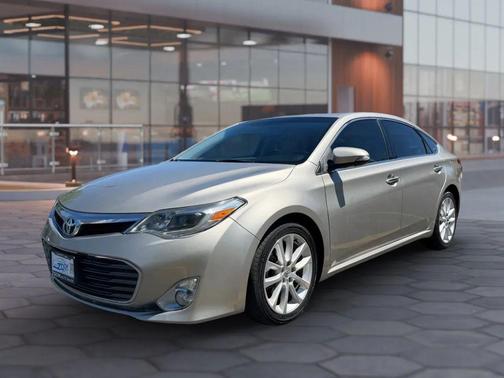 Gold 2013 Toyota Avalon Limited