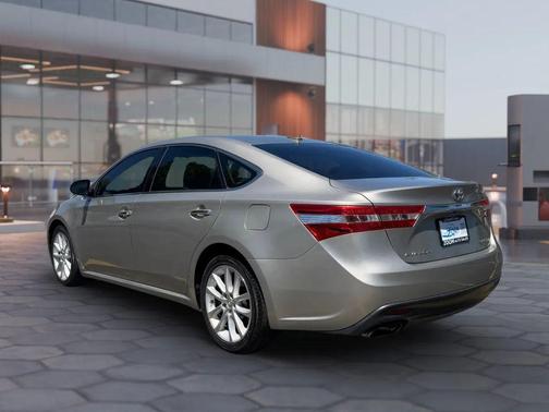 Gold 2013 Toyota Avalon Limited