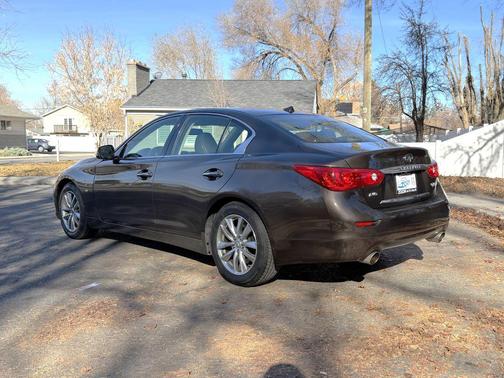 2014 INFINITI Q50 Premium
