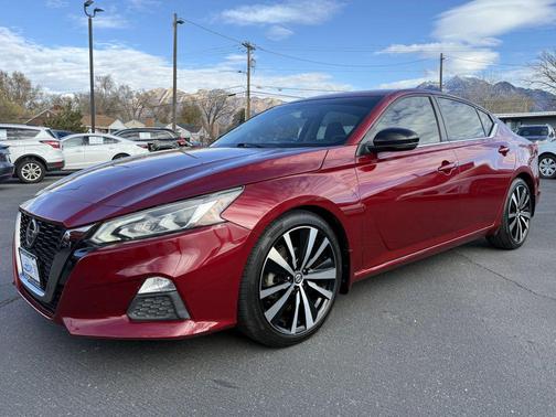 2019 Nissan Altima 2.5 SR