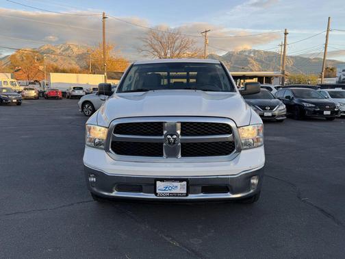 2017 RAM 1500 SLT