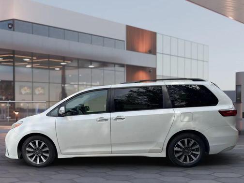 2018 Toyota Sienna Limited