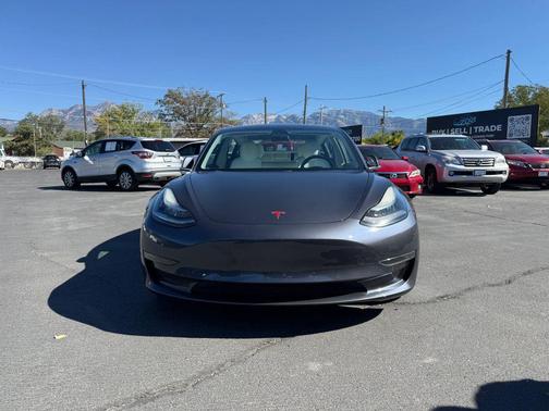 2018 Tesla Model 3 Performance