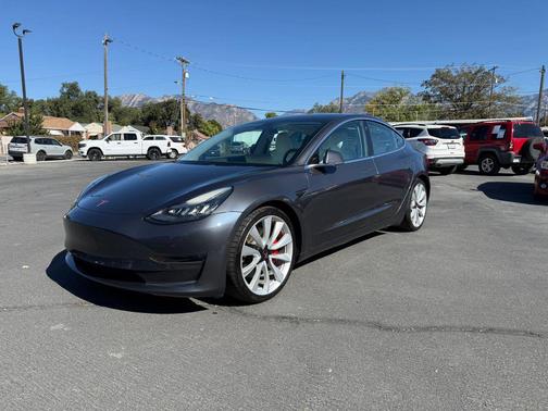 2018 Tesla Model 3 Performance
