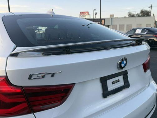 2017 BMW 330 Gran Turismo xDrive