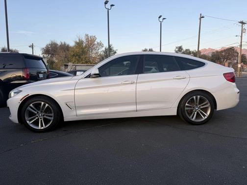 2017 BMW 330 Gran Turismo xDrive