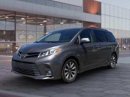 Predawn Gray Mica 2018 Toyota Sienna Limited