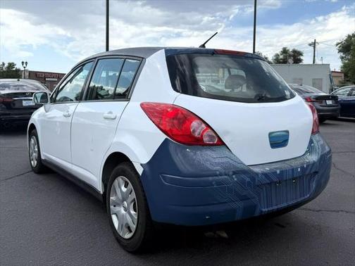 2010 Nissan Versa 1.8 S