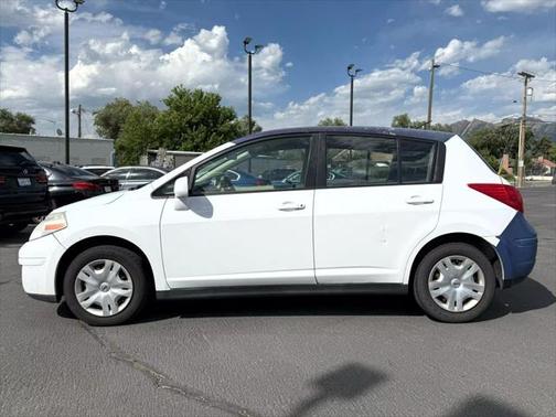 2010 Nissan Versa 1.8 S
