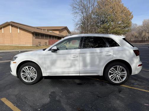 2018 Audi Q5 2.0T Tech Premium