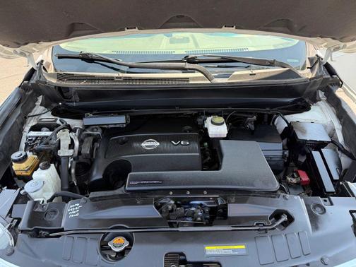 2013 Nissan Pathfinder Platinum
