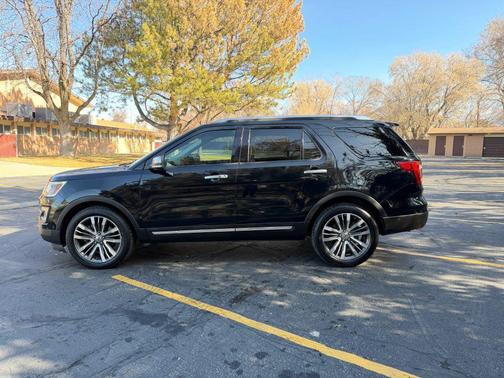 2017 Ford Explorer sport