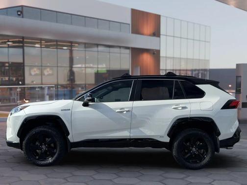 Blizzard Pearl w/Midnight Black Roof 2020 Toyota RAV4 Hybrid SE