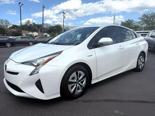 2016 Toyota Prius Four