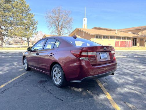 2018 Subaru Impreza 2.0i Premium