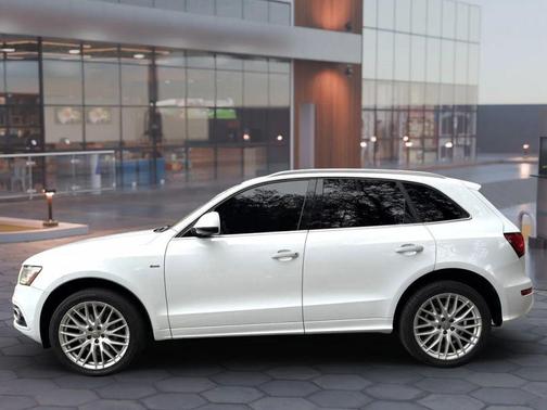2017 Audi Q5 2.0T Premium Plus