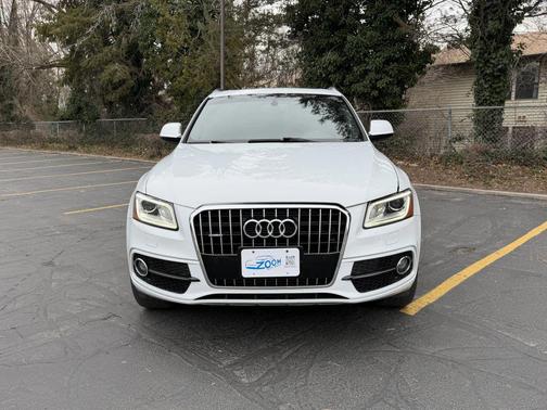 2017 Audi Q5 2.0T Premium Plus