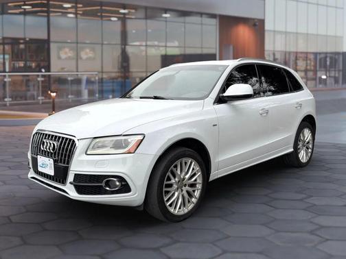 2017 Audi Q5 2.0T Premium Plus