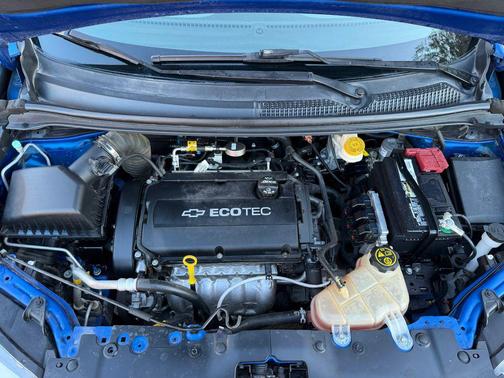 2018 Chevrolet Sonic LT