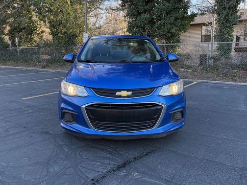 2018 Chevrolet Sonic LT