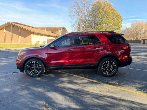 2014 Ford Explorer Sport