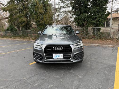 2018 Audi Q3 2.0T Sport Premium