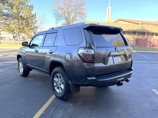 2016 Toyota 4Runner SR5