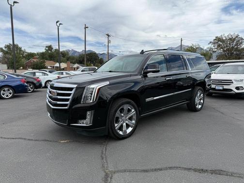 2017 Cadillac Escalade ESV Sport