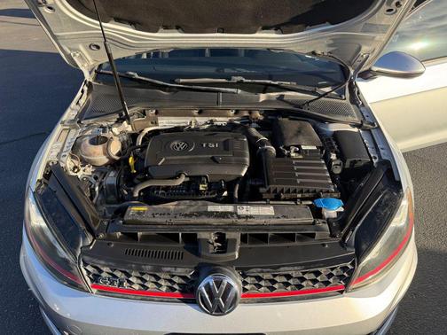 2015 Volkswagen Golf GTI 2.0T Autobahn 4-Door