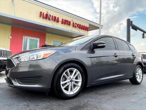2017 Ford Focus SE for sale in Dunedin, FL - image 2