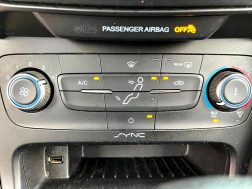 2017 Ford Focus SE for sale in Dunedin, FL - image 16