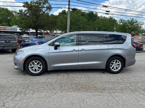 2017 Chrysler Pacifica Touring