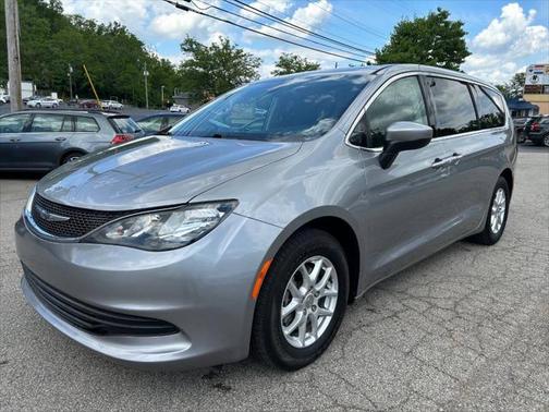 2017 Chrysler Pacifica Touring