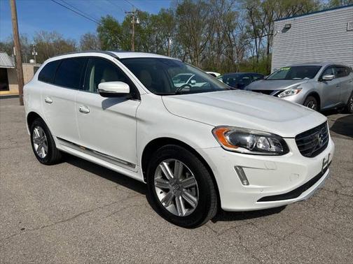 2016 Volvo XC60 T6 Platinum